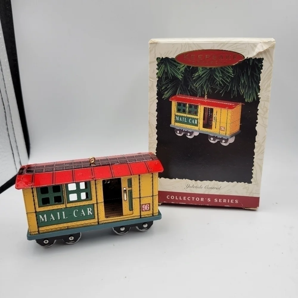 1996 Yuletide Central Number 3 in Series Hallmark Keepsake